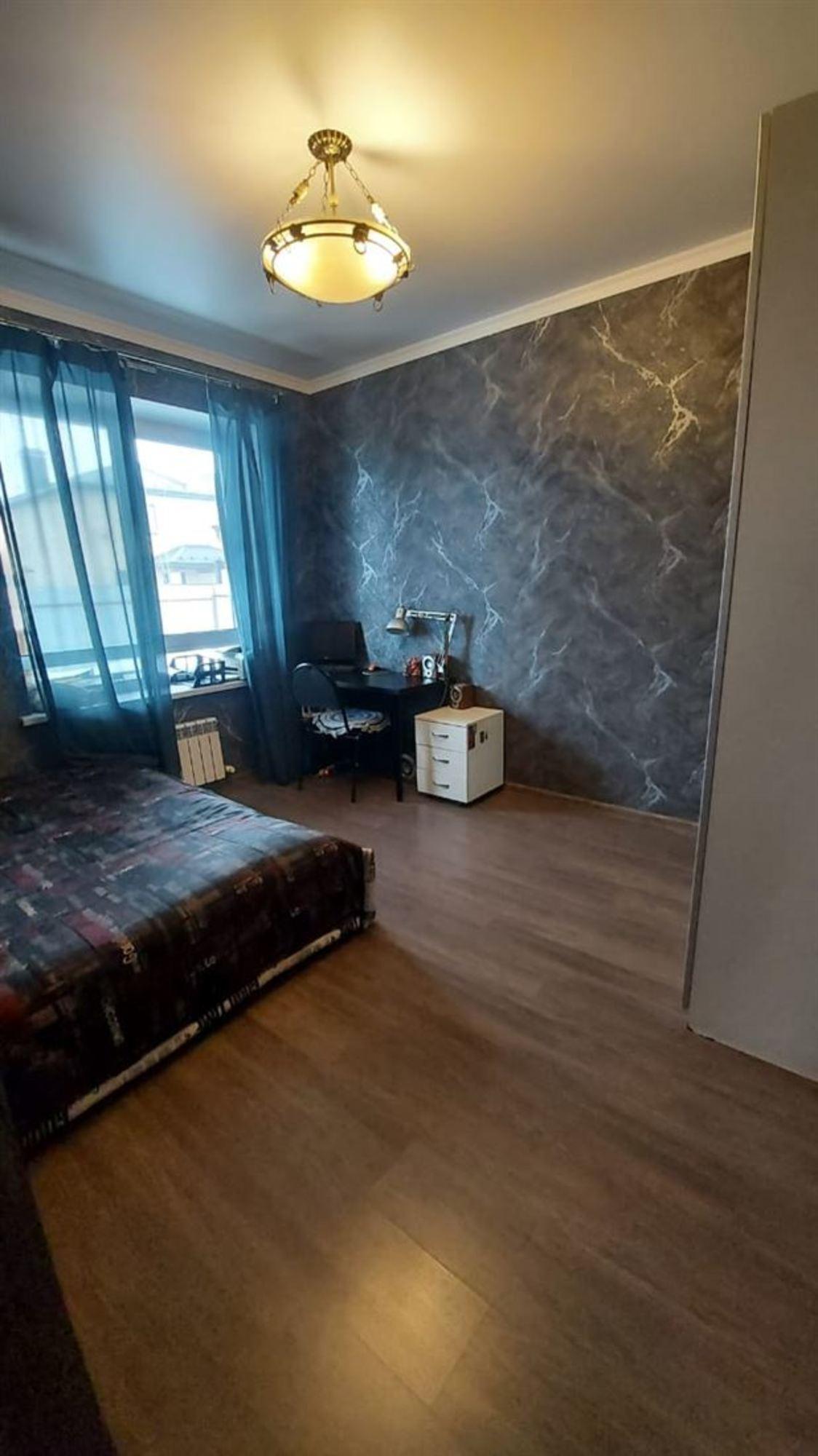 Купить дачу, дом, коттедж за 12 000 000 рублей на ул 30-й Квартал, д. 18/1