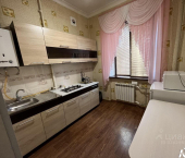 2-комн, 56кв м, этаж 2/3 улица Ленина, 40