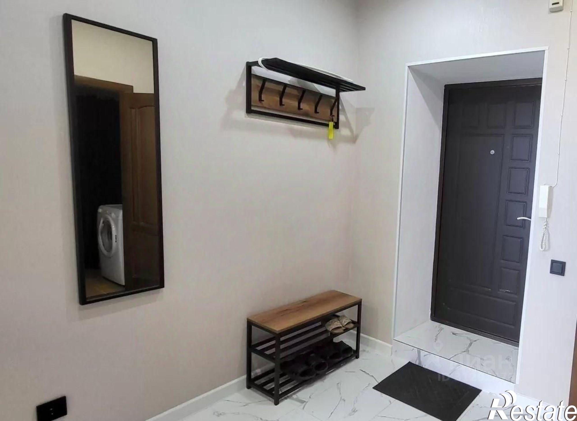 Сдать квартиру за 40 000 рублей на Казань, улица Заслонова