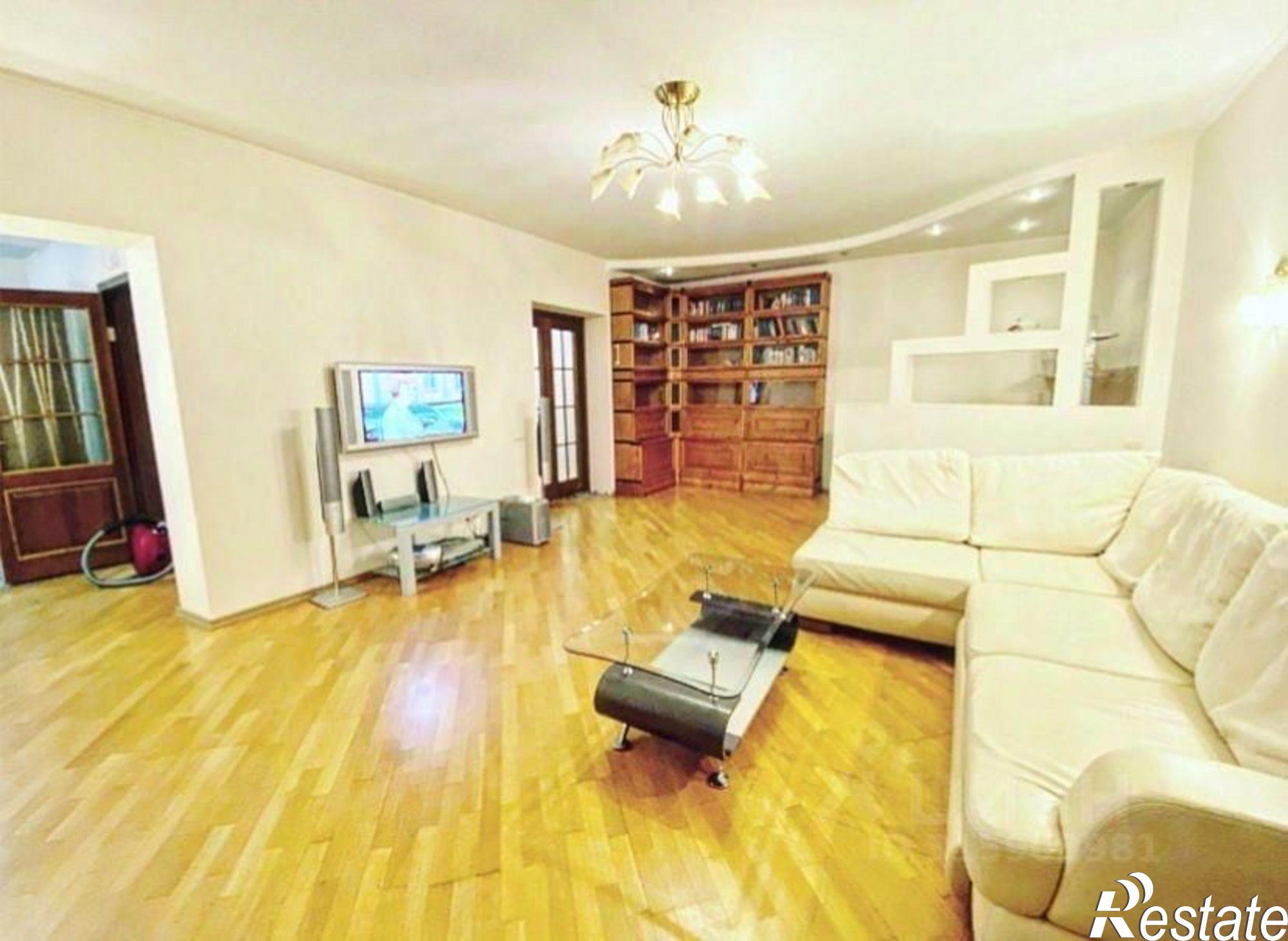 Сдать квартиру за 70 000 рублей на Казань