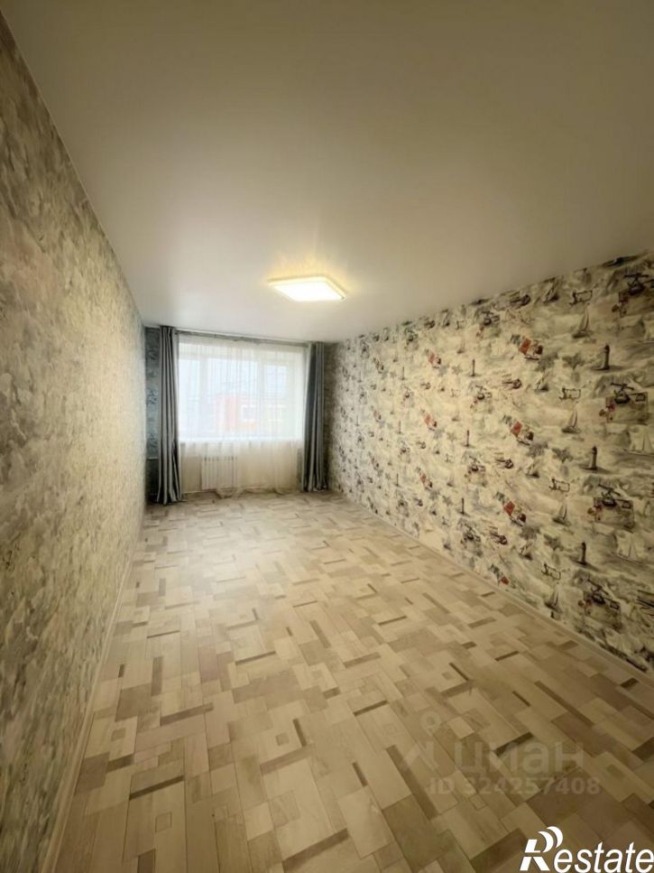 2-комн квартира улица Гагарина, 4,  д. 4