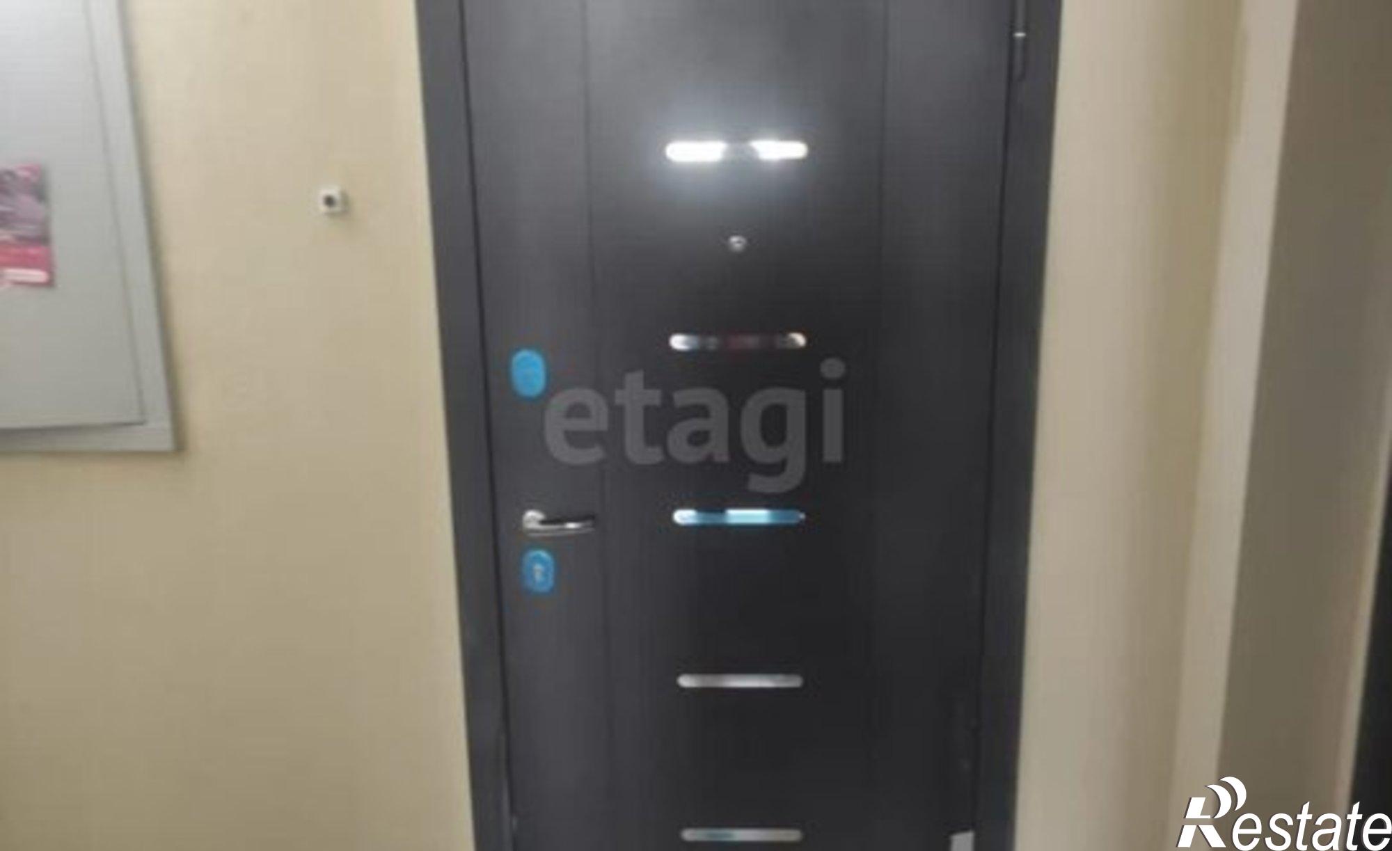 Купить квартиру за 5 100 000 рублей на проспект Строителей, 74