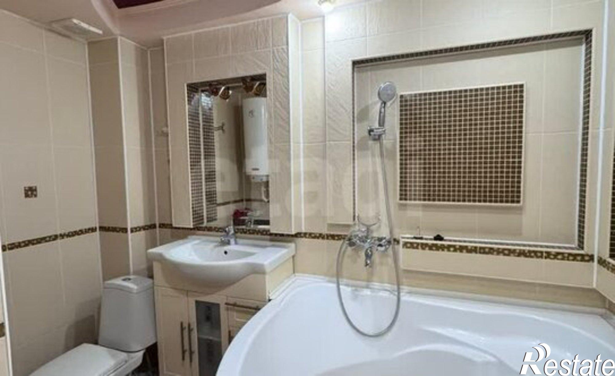 Купить квартиру за 10 500 000 рублей на улица Шевченко, 138