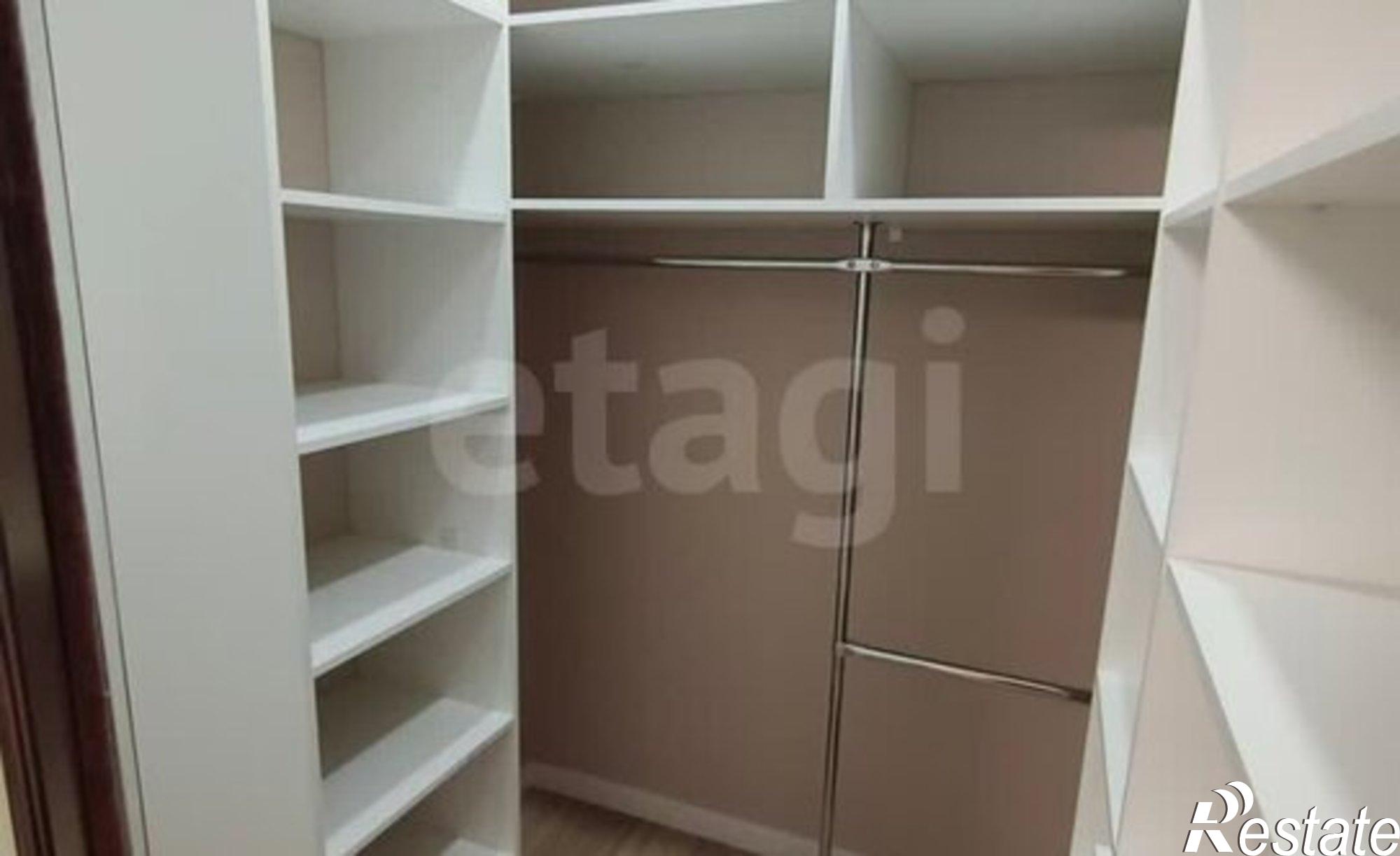 Купить квартиру за 6 200 000 рублей на проспект Строителей, 61