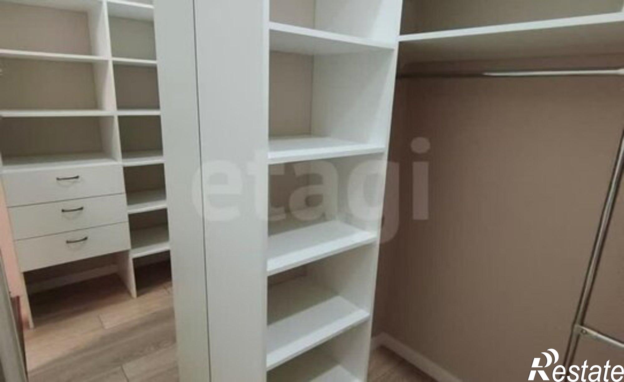 Купить квартиру за 6 200 000 рублей на проспект Строителей, 61