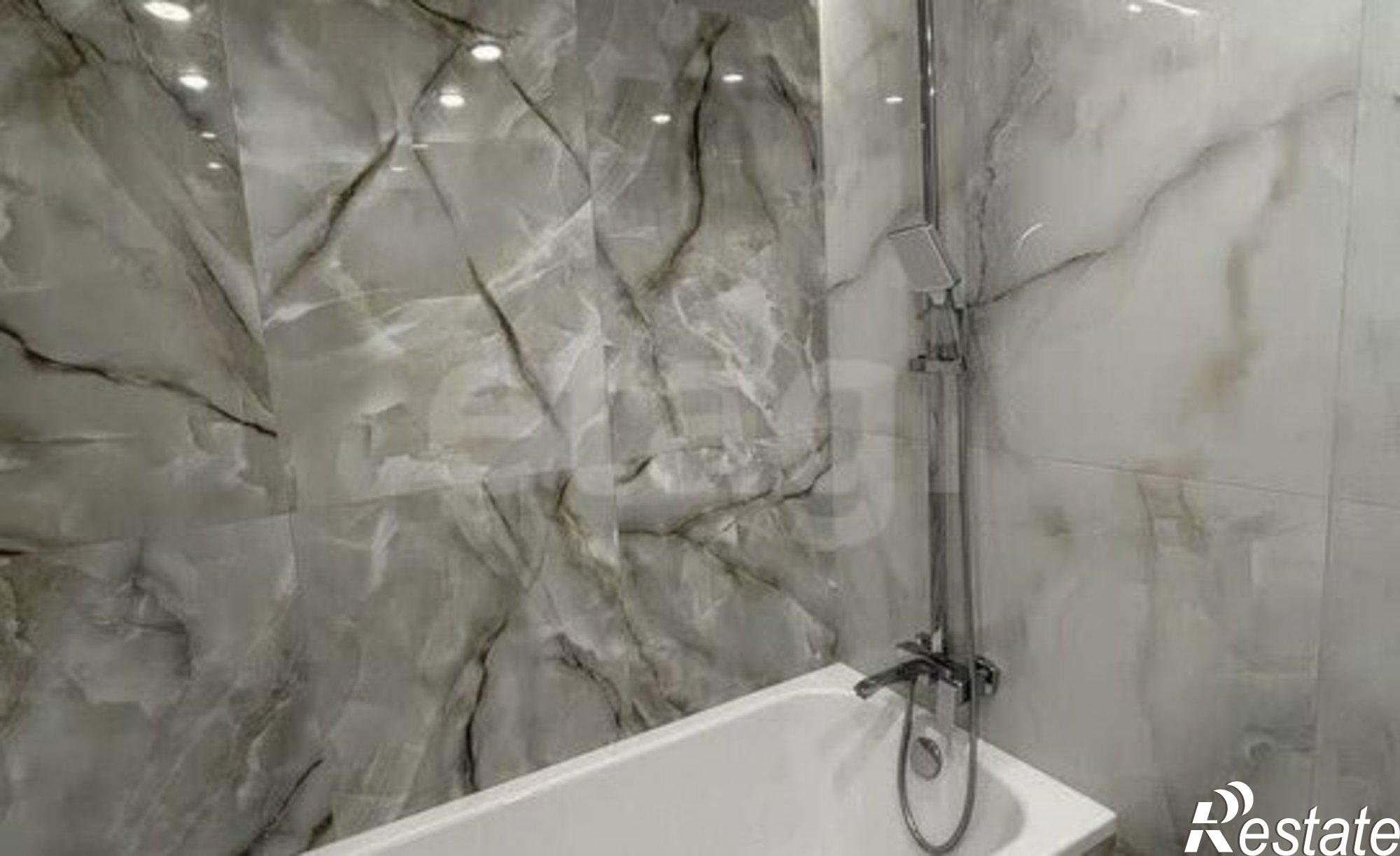 Купить квартиру за 11 450 000 рублей на улица Рината Галеева, 10