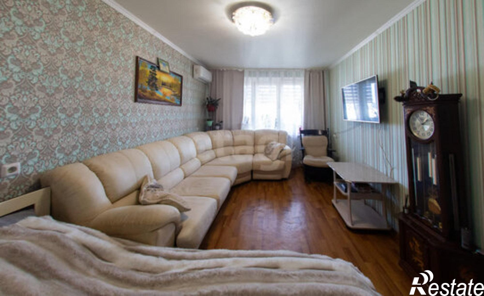 Купить квартиру за 4 400 000 рублей на пр-кт Строителей, 68