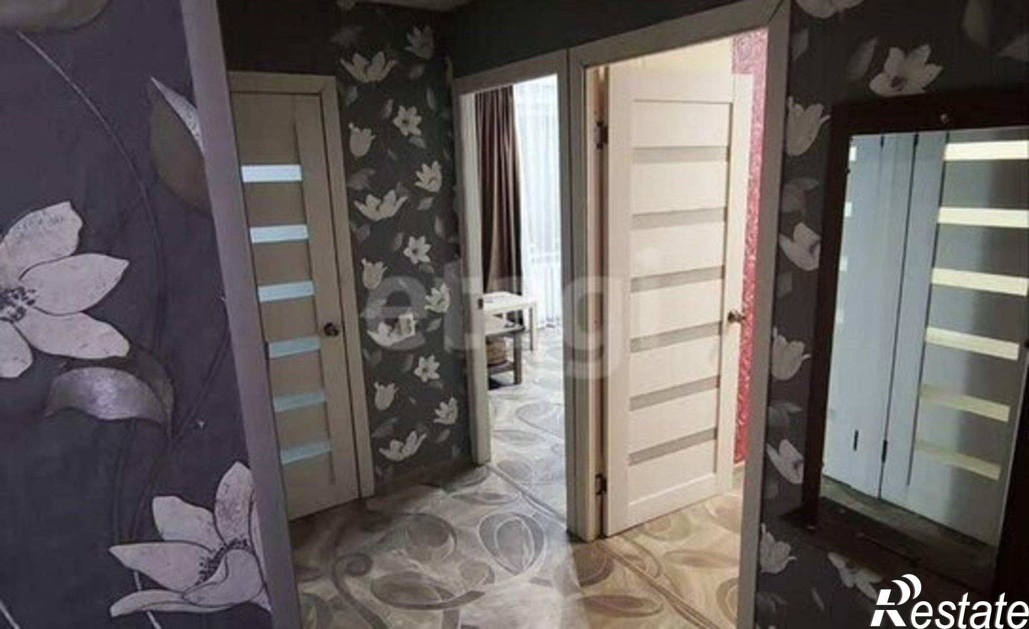 Купить квартиру за 4 400 000 рублей на проспект Строителей, 11А