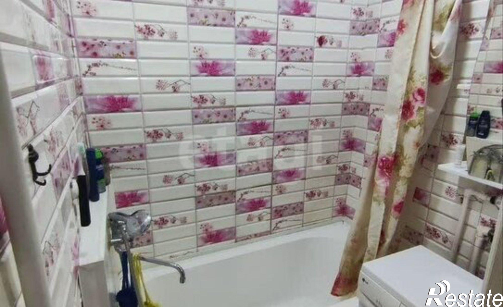 Купить квартиру за 4 400 000 рублей на проспект Строителей, 11А