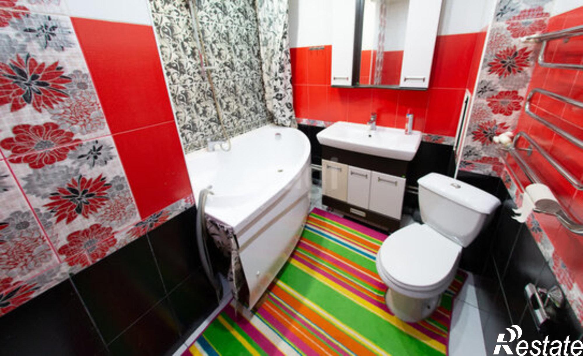 Купить квартиру за 4 580 000 рублей на улица Нефтяников, 27