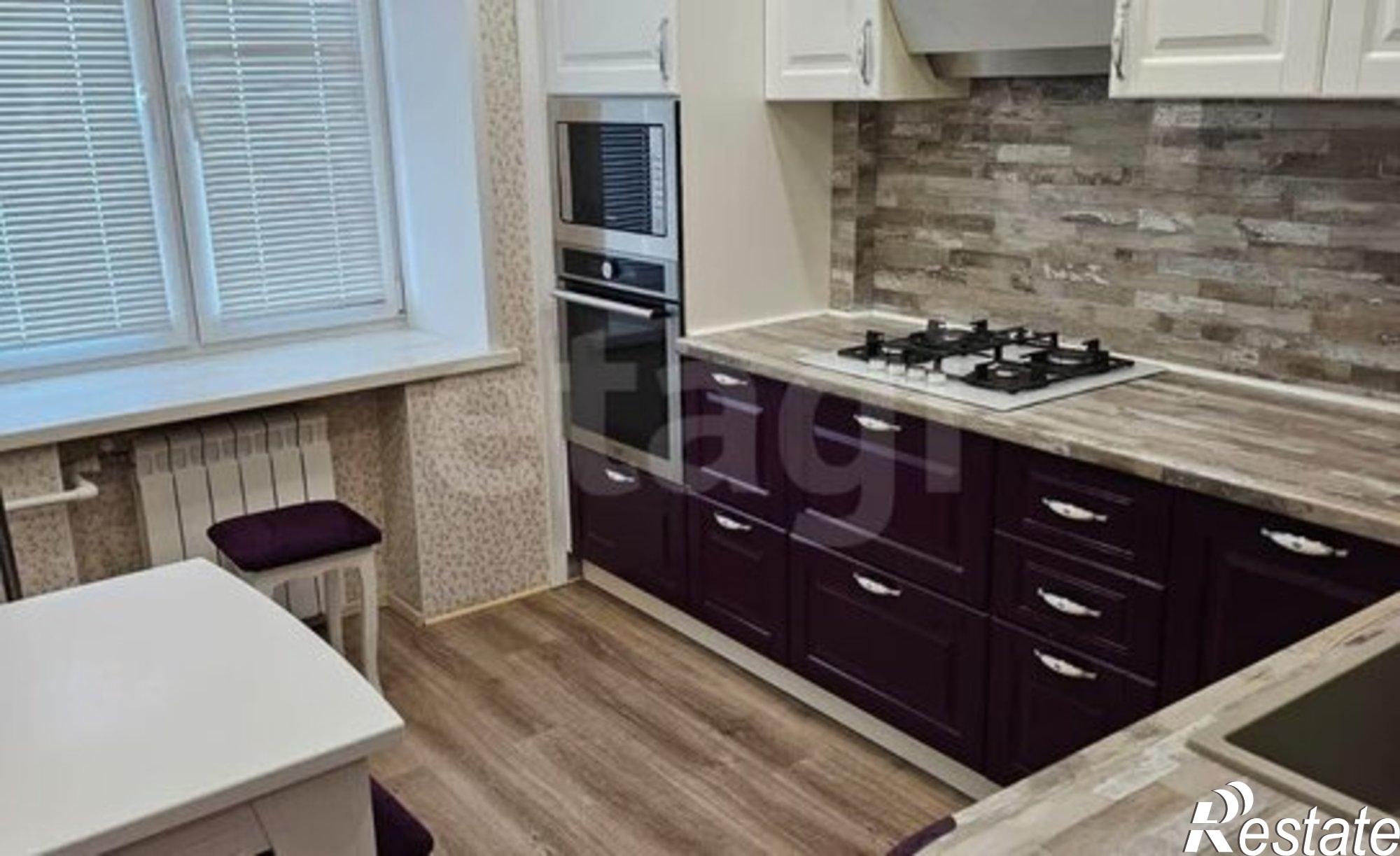 Купить квартиру за 5 500 000 рублей на ул Нефтяников, 17