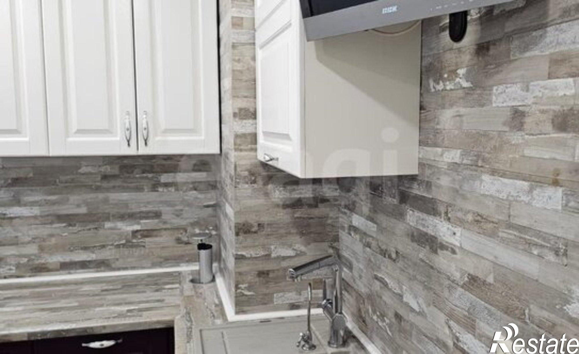 Купить квартиру за 5 500 000 рублей на ул Нефтяников, 17