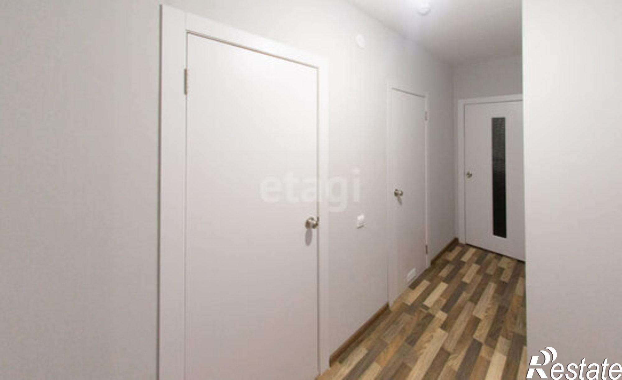 Купить квартиру за 9 750 000 рублей на улица Автомобилистов, 11