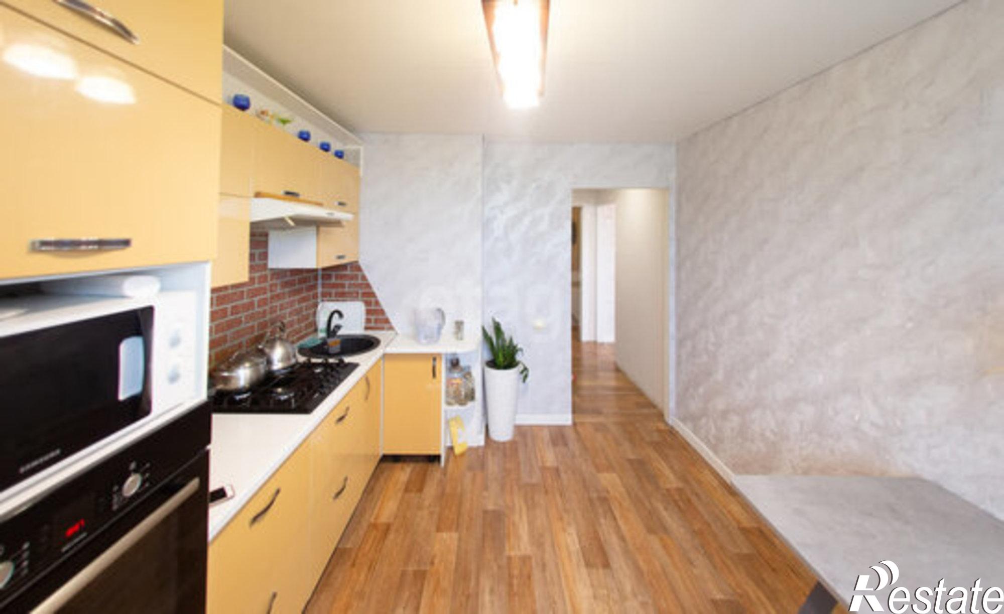 Купить квартиру за 12 499 000 рублей на проспект Строителей, 53