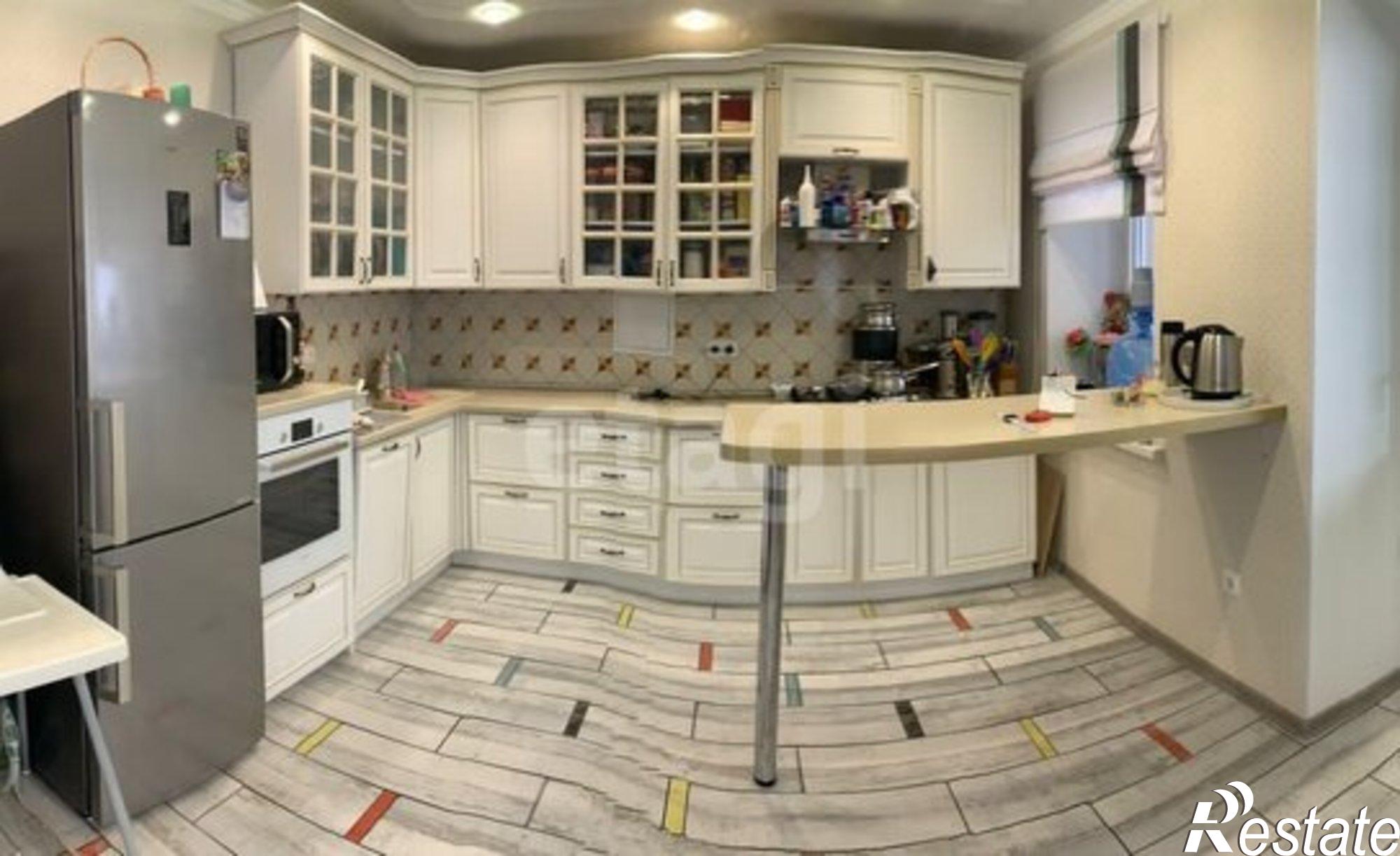 Купить квартиру за 13 500 000 рублей на ул Рината Галеева, 10