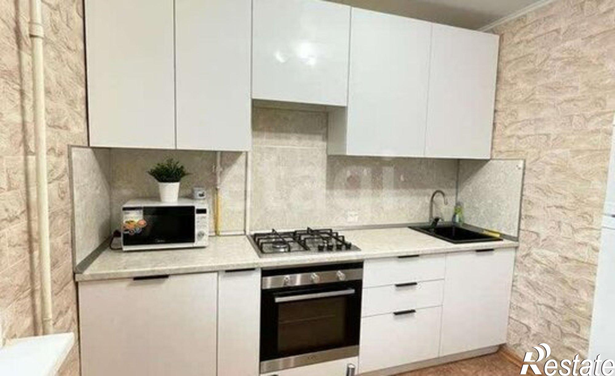 Купить квартиру за 4 600 000 рублей на пр-кт Строителей, 43