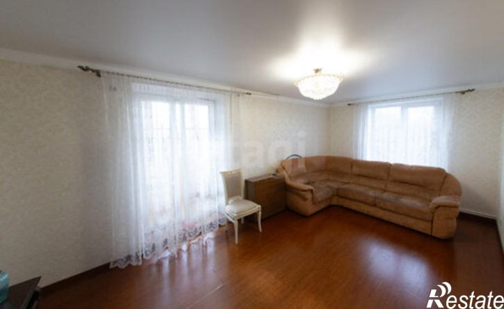 4-комн квартира улица Тельмана, 68,  д. 68