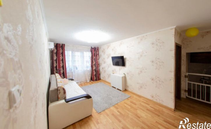 3-комн квартира Габдуллы Тукая пр-кт, 23,  д. 23