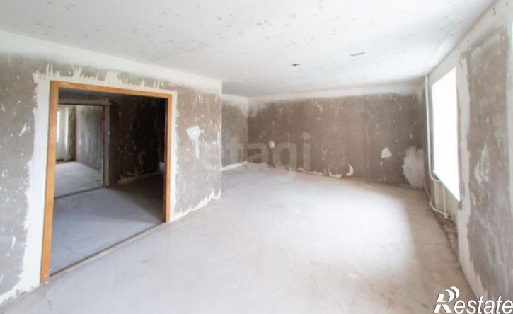 3-комн квартира улица Клары Цеткин, 18,  д. 18