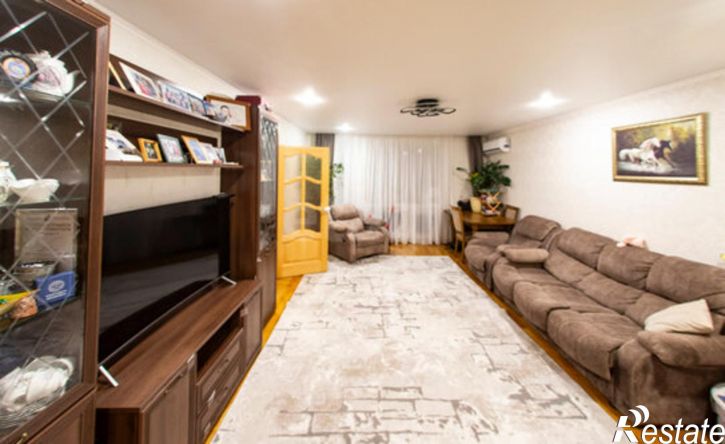 4-комн квартира Габдуллы Тукая пр-кт, 51,  д. 51