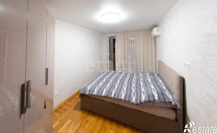 4-комн квартира Габдуллы Тукая пр-кт, 51,  д. 51