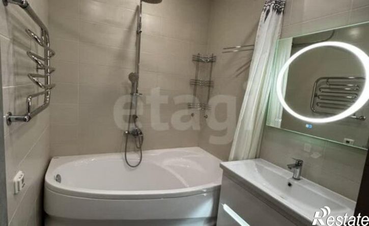 2-комн квартира проспект Строителей, 63,  д. 63