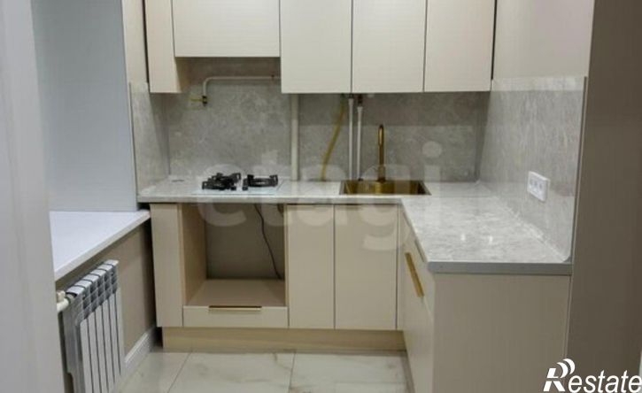 4-комн квартира ул Радищева, 1,  д. 1