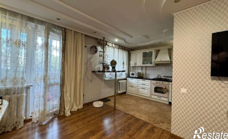 3-комн квартира улица Чернышевского, 43,  д. 43