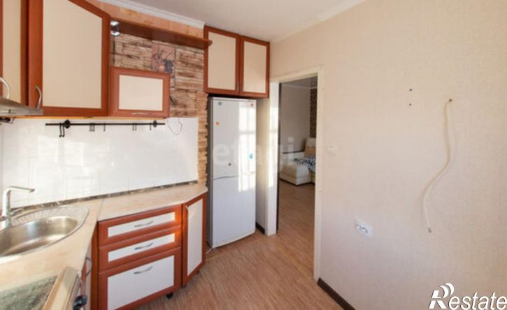 2-комн квартира улица Нефтяников, 27,  д. 27