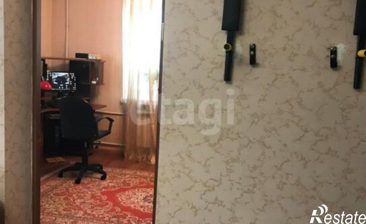 4-комн квартира ул Клары Цеткин, 11,  д. 11