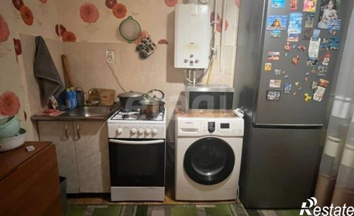 2-комн квартира ул Автомобилистов, 10,  д. 10