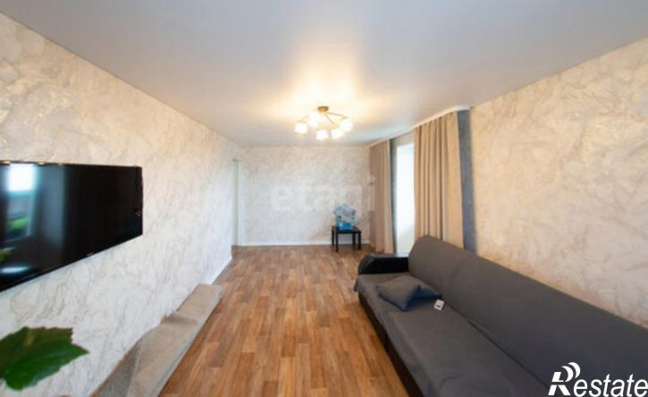 4-комн квартира проспект Строителей, 53,  д. 53