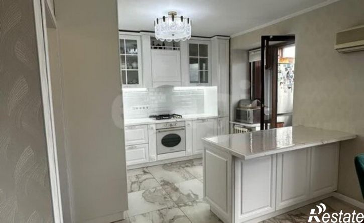 5-комн квартира Габдуллы Тукая пр-кт, 51,  д. 51