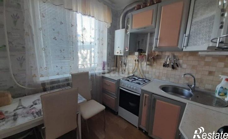 3-комн квартира улица Валеева, 3,  д. 3