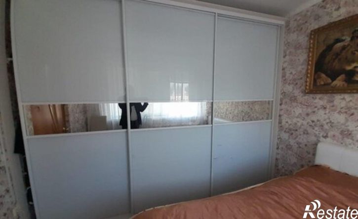 3-комн квартира улица Валеева, 3,  д. 3