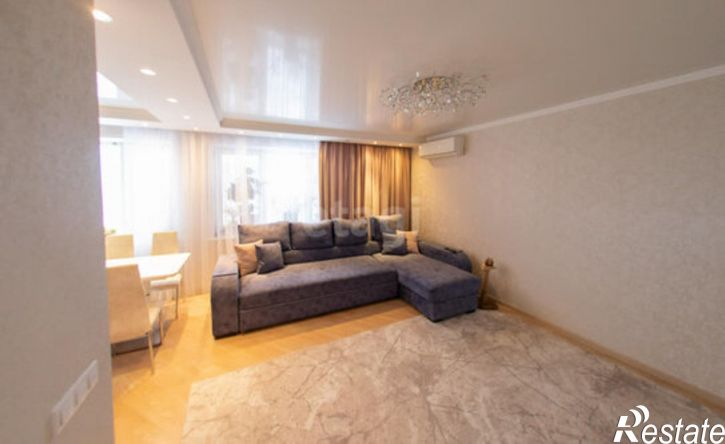 4-комн квартира ул Тельмана, 60,  д. 60