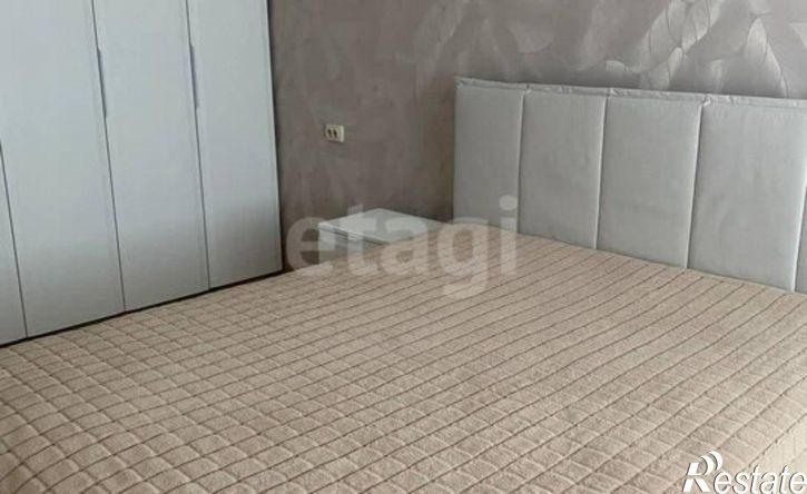 3-комн квартира улица Аминова, 2,  д. 2