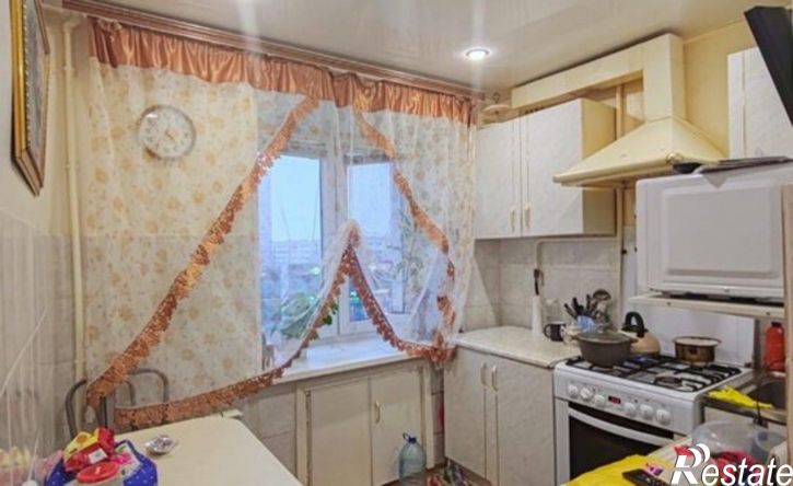 3-комн квартира пр-кт Нефтяников, 20,  д. 20