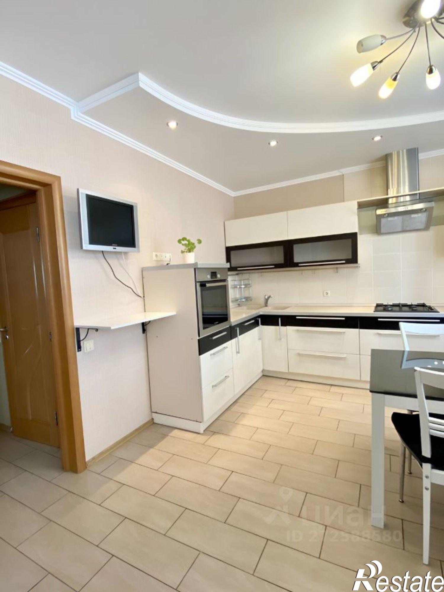 Сдать квартиру за 33 000 рублей на Казань, Курская улица, 20