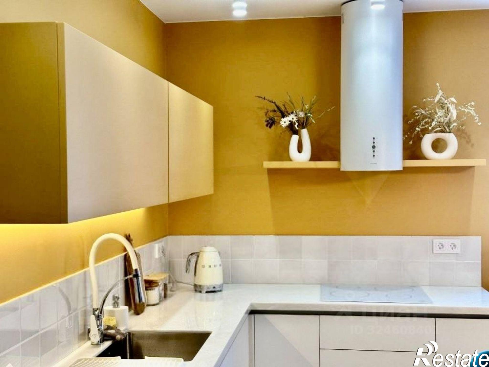 Сдать квартиру за 55 000 рублей на Казань, улица Павлюхина