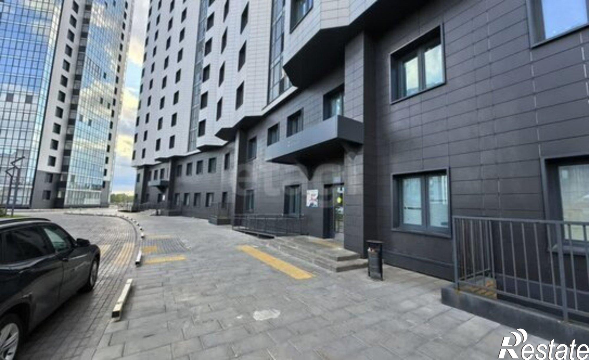 Купить квартиру за 8 150 000 рублей на Республика Татарстан (Татарстан), Набережные Челны, посёлок ЗЯБ, комплекс 17А, 25А