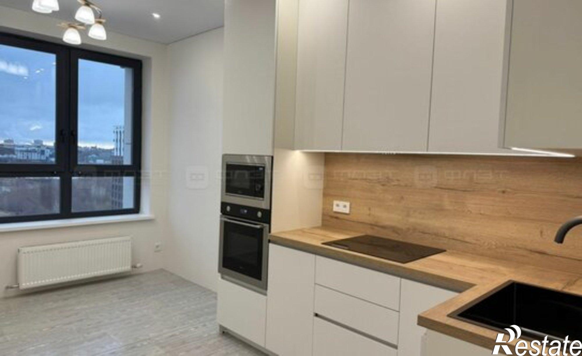 Купить квартиру за 31 000 000 рублей на Республика Татарстан (Татарстан), Казань, улица Сибгата Хакима, 62