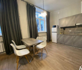 2-комн, 51кв м, этаж 3/3 улица Маяковского, 13/34