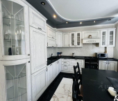 3-комн, 100кв м, этаж 4/9 Казань, улица Зинина, 34