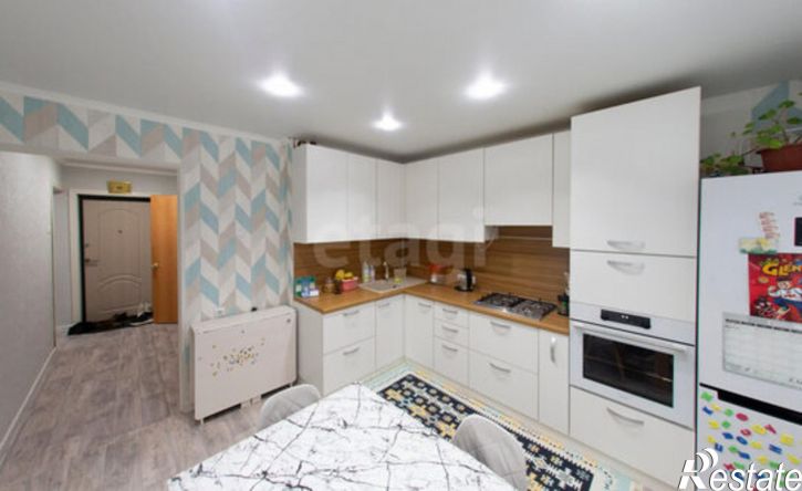 2-комн квартира улица Кошевого, 42,  д. 42