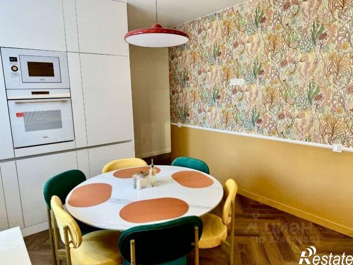 3-комн квартира Казань, улица Павлюхина