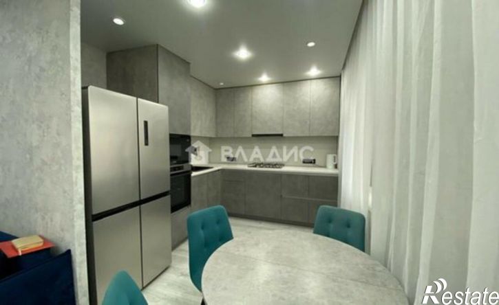 3-комн квартира Республика Татарстан (Татарстан), Нижнекамск, проспект Химиков, 15А