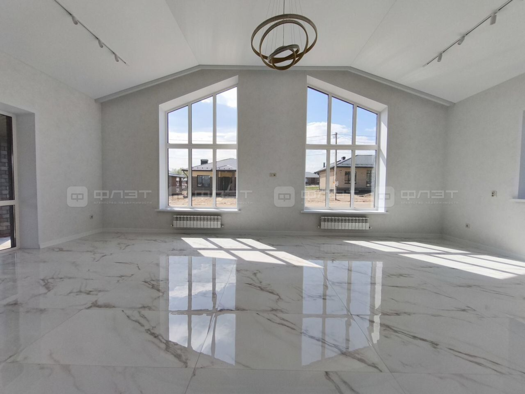 Купить дачу, дом, коттедж за 10 599 000 рублей на ул. Хлебная