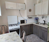 1-комн, 41.1кв м, этаж 1/3 13-й квартал, дом 7