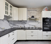 2-комн, 60кв м, этаж 3/3 6-й квартал, дом 32